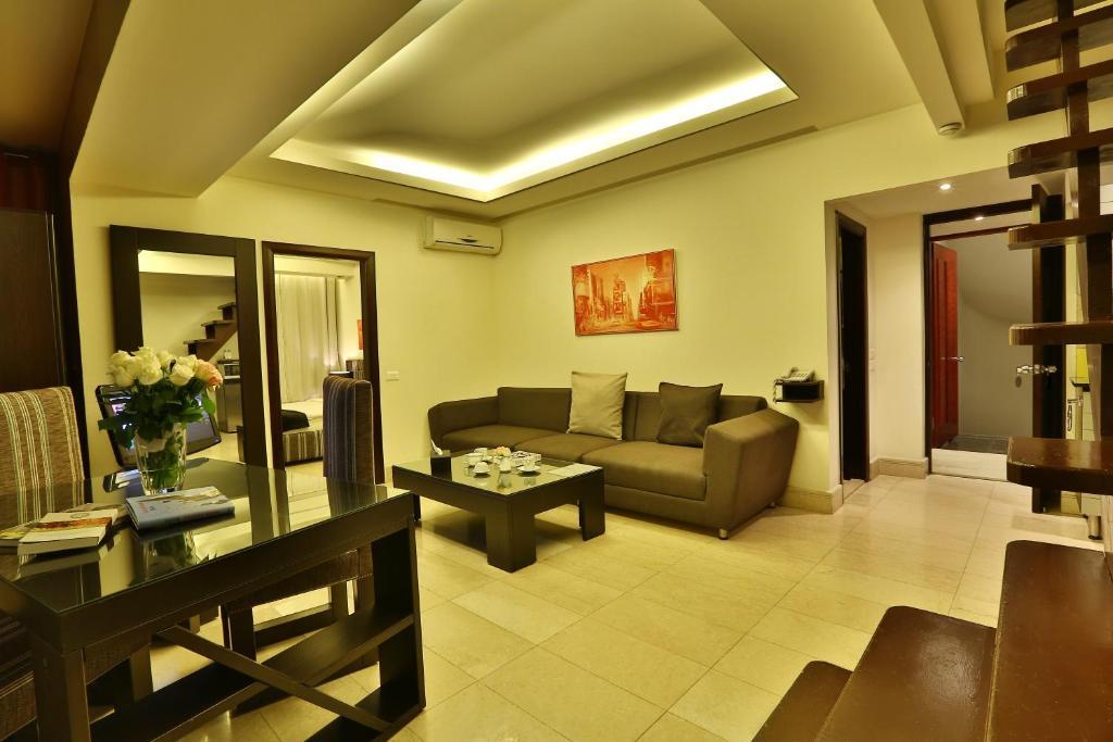 Park Lane Furnished Suites Apartment